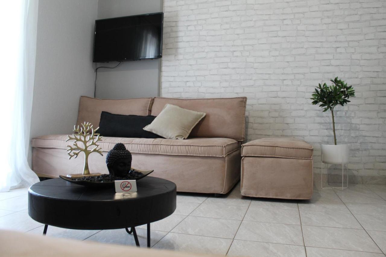 Azure Bliss Suites Nikíti Kültér fotó