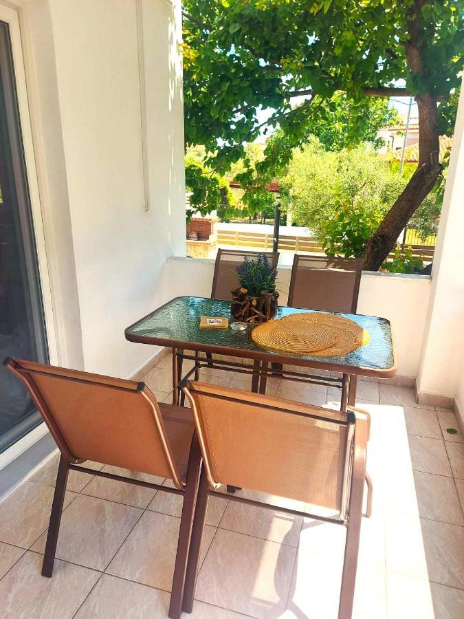 Azure Bliss Suites Nikíti Kültér fotó